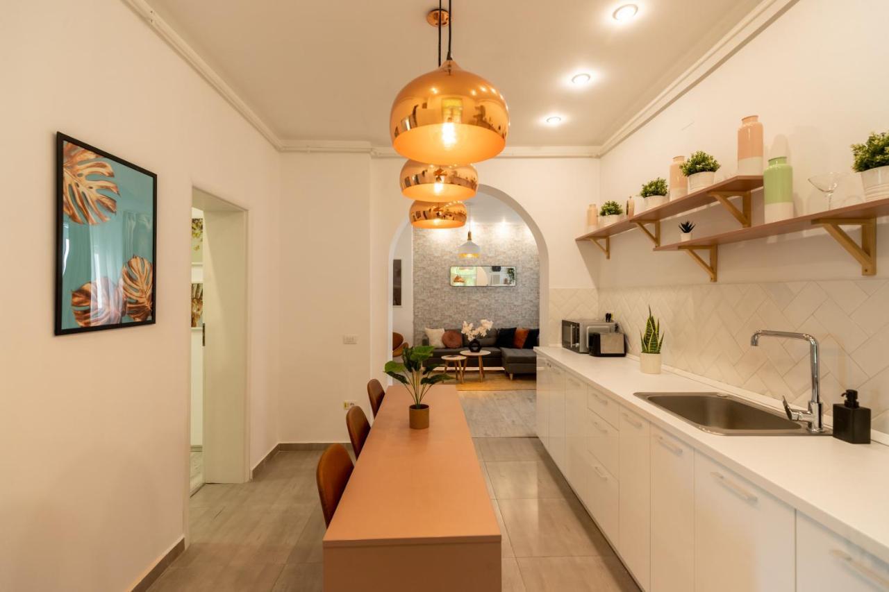 Ideal Stay: Spacious 2Br Apt Near Calea Victoriei Бухарест Экстерьер фото