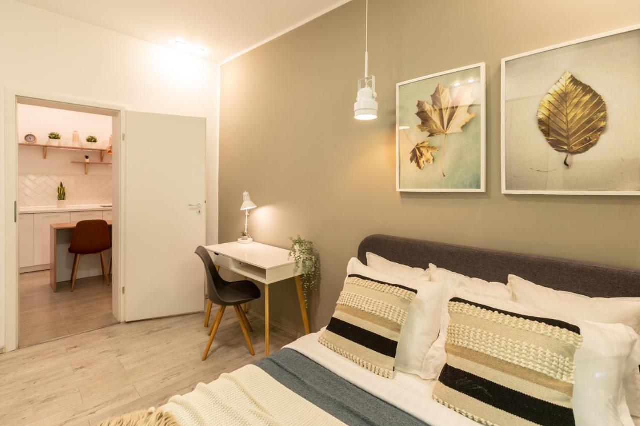 Ideal Stay: Spacious 2Br Apt Near Calea Victoriei Бухарест Экстерьер фото