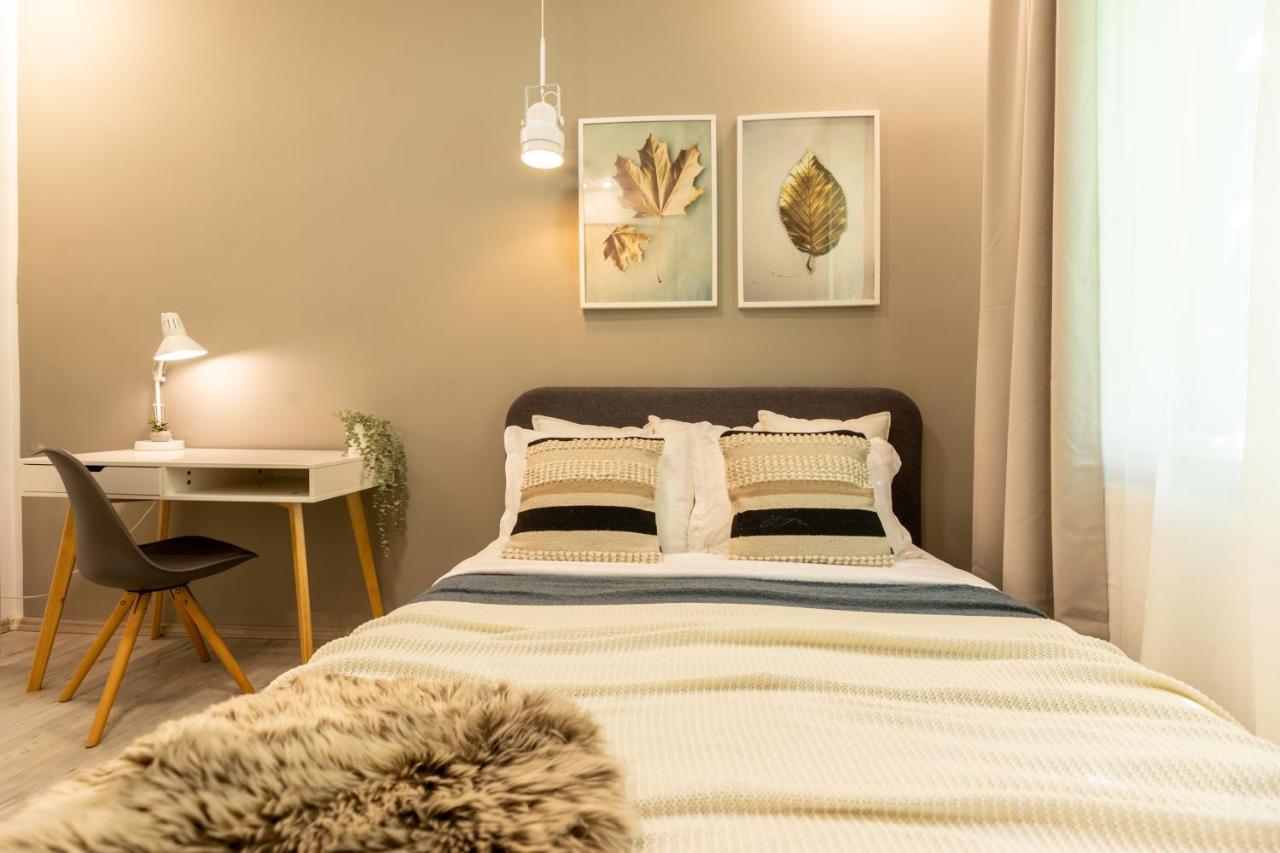 Ideal Stay: Spacious 2Br Apt Near Calea Victoriei Бухарест Экстерьер фото