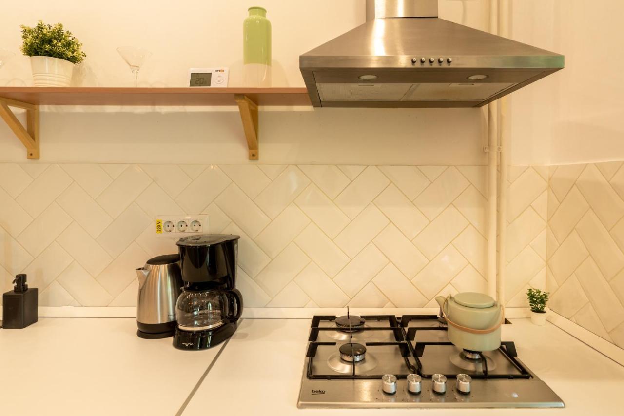 Ideal Stay: Spacious 2Br Apt Near Calea Victoriei Бухарест Экстерьер фото